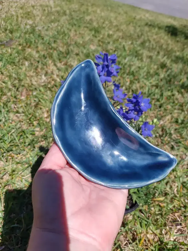 Handcrafted pottery by Crystal O'Neil, gallery photo 34