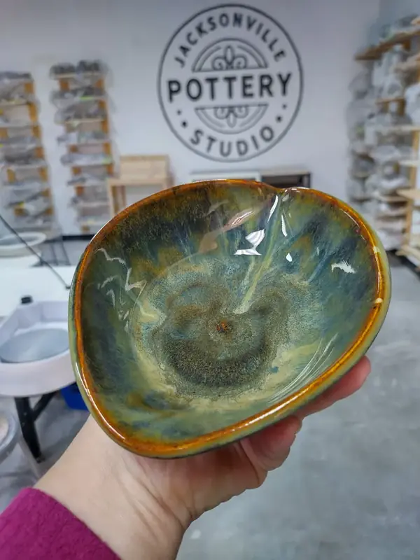 Handcrafted pottery by Crystal O'Neil, gallery photo 48