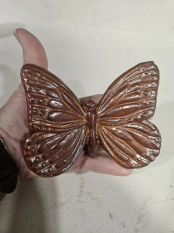 Handcrafted pottery by Crystal O'Neil, gallery photo 65