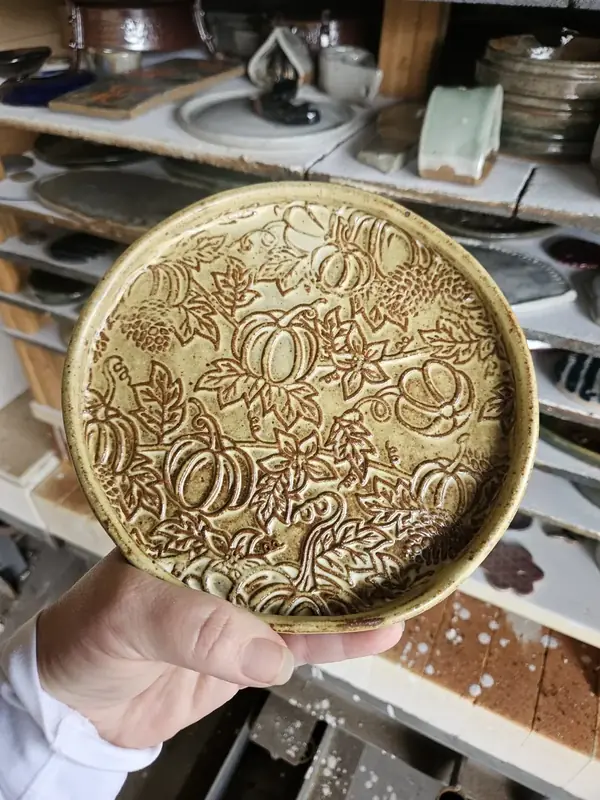 Handcrafted pottery by Crystal O'Neil, gallery photo 67