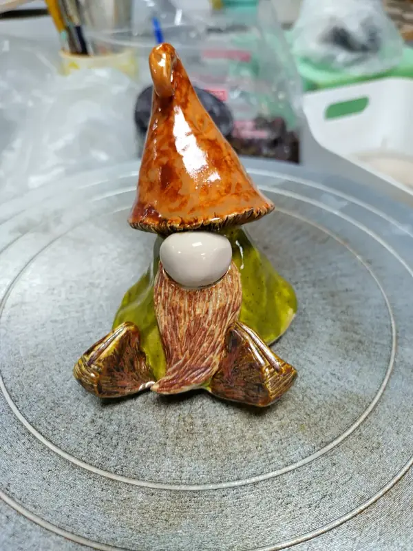 Handcrafted pottery by Crystal O'Neil, gallery photo 75